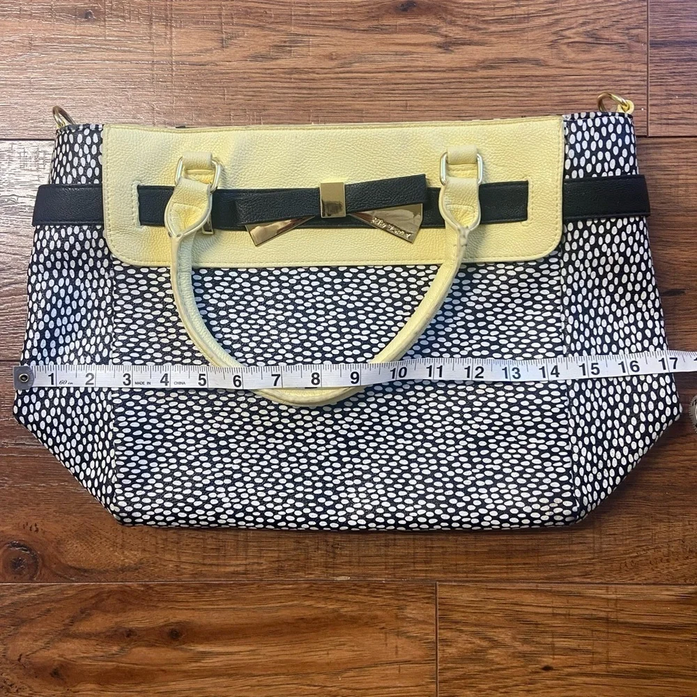 Betsey Johnson Black White Yellow Tote Shoulder Bag XOX Betsy Purse